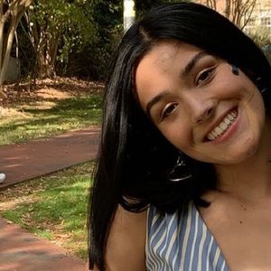 Meet your Posher, Chiara